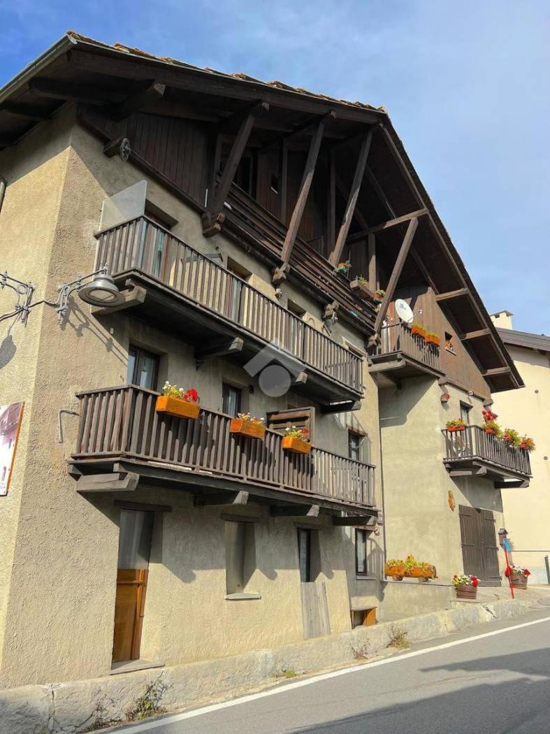 Il Fraitevino Hotel Bed & Breakfast Sestriere Exteriör bild